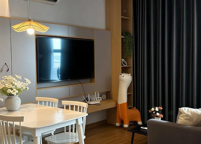 Greenbay Garden Luna Aurora Apartment Ha Long